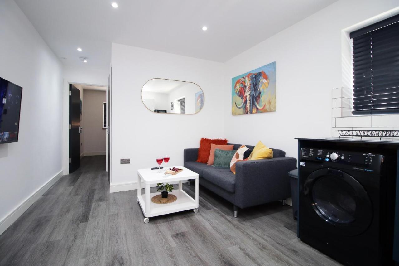 Boutique One Bedroom Apartment Cardiff Exteriör bild