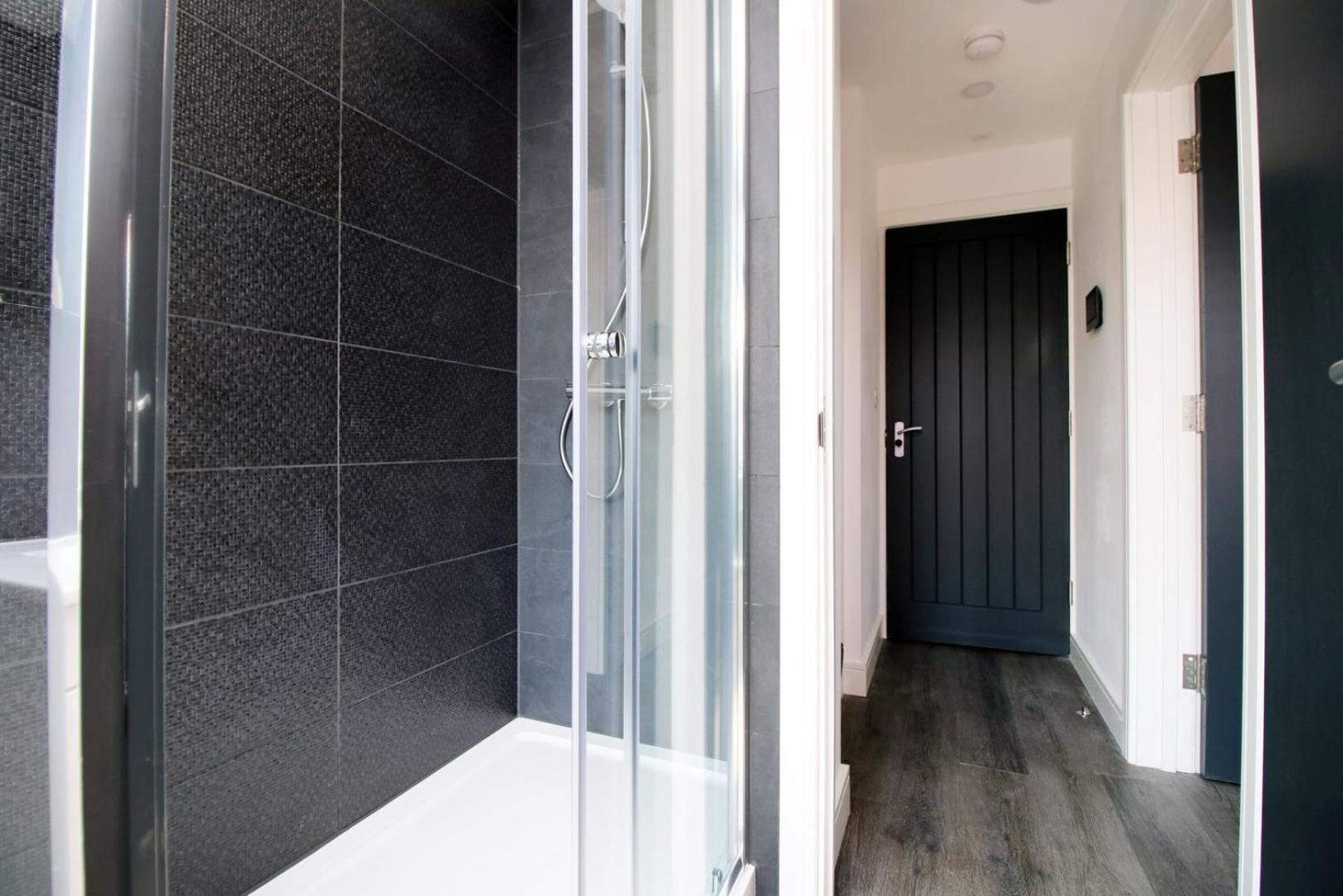 Boutique One Bedroom Apartment Cardiff Exteriör bild